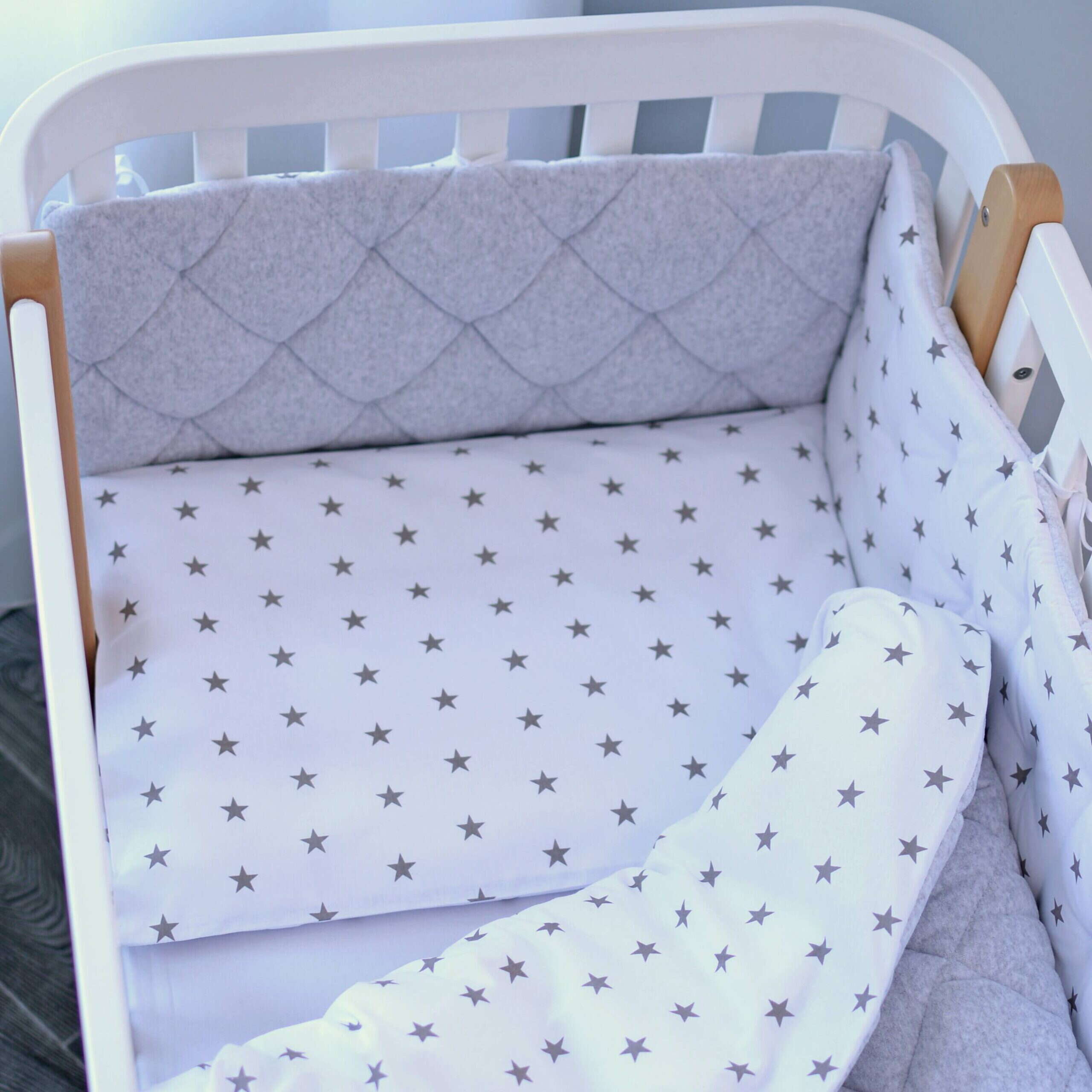 Постільний комплект Velour Stars grey з 6 одиниць в ліжку