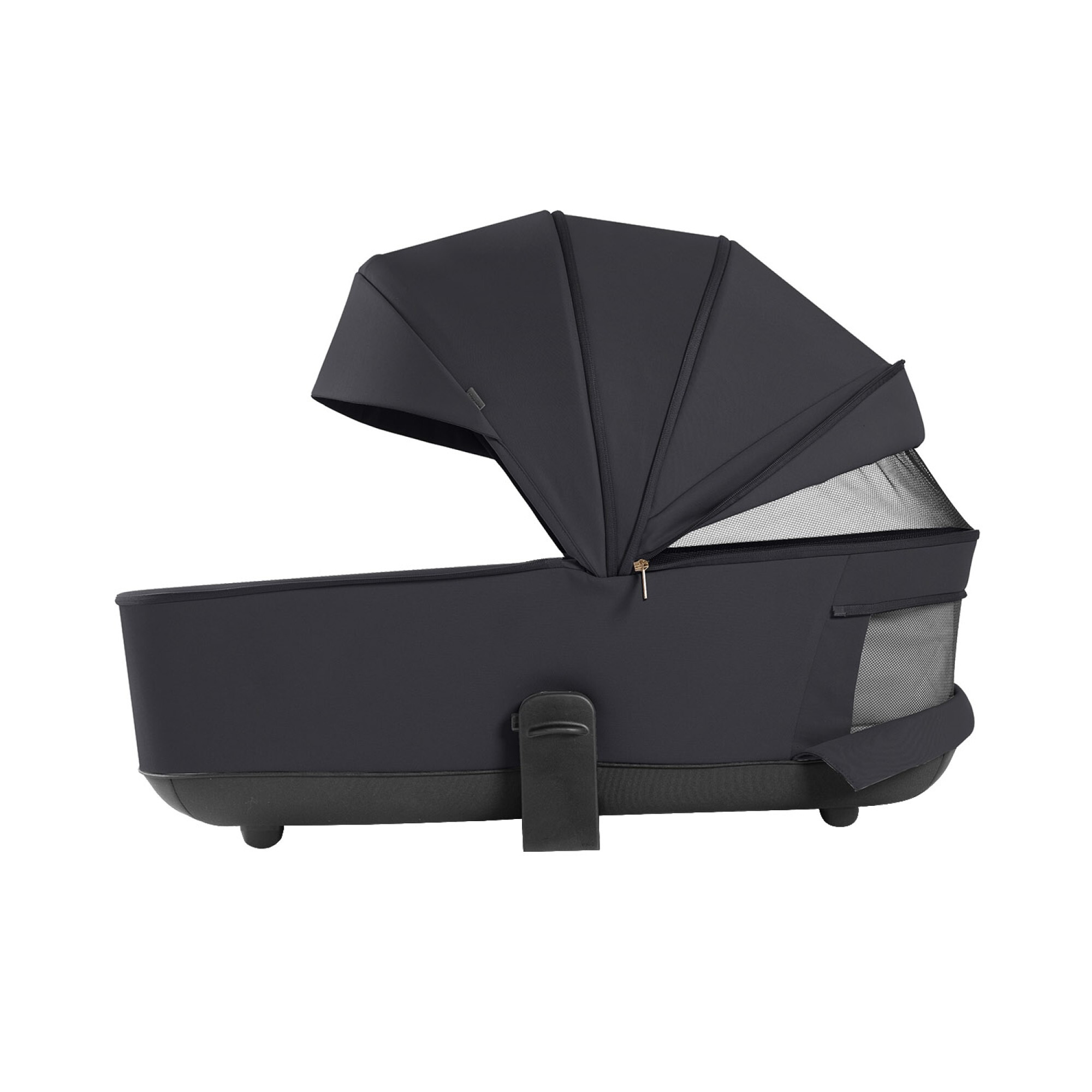 Коляска 2 в 1 Ultra Carrello, чорна вентиляція