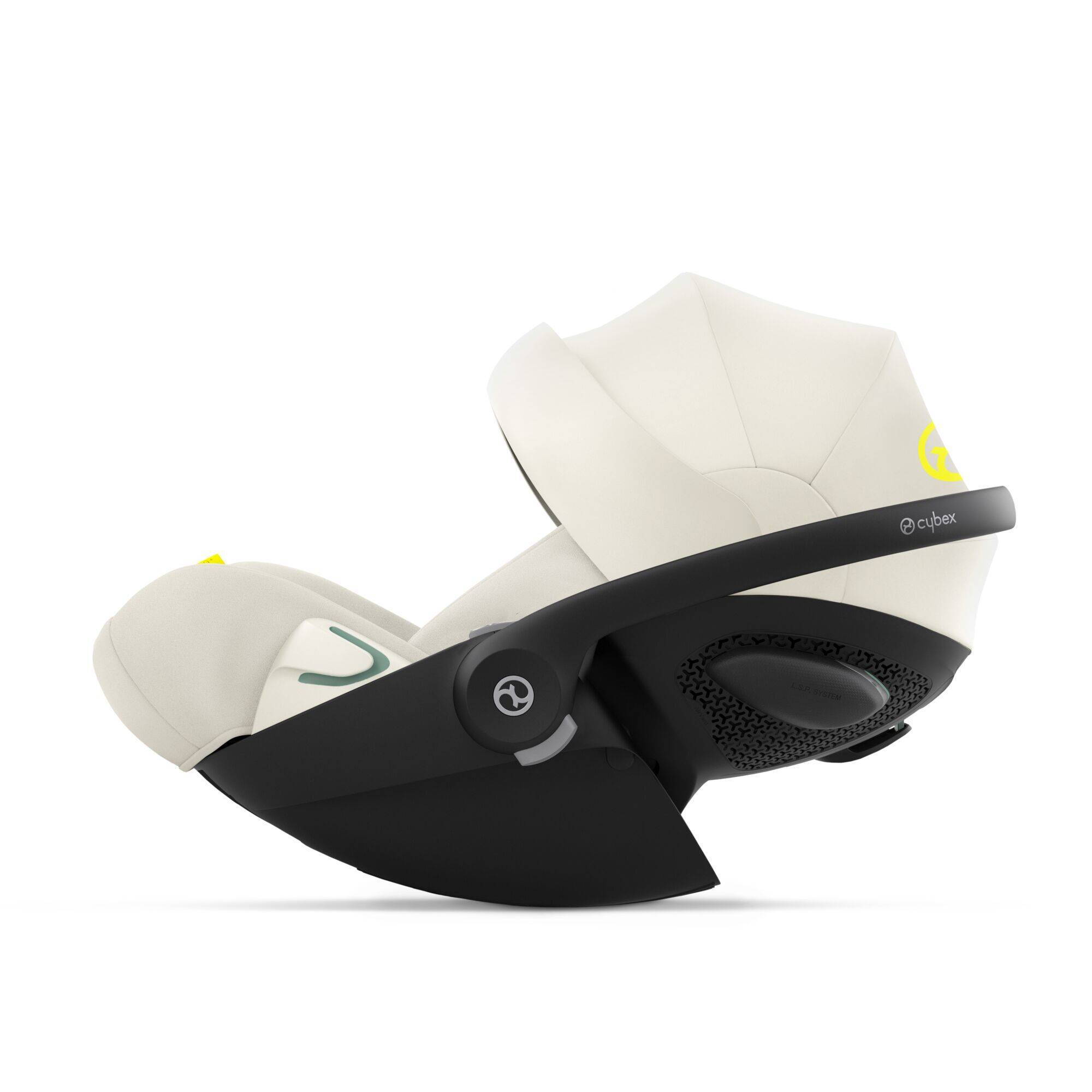 Автокрісло Cybex Cloud G Plus i-Size група 0+(45-87 см), бежеве бік