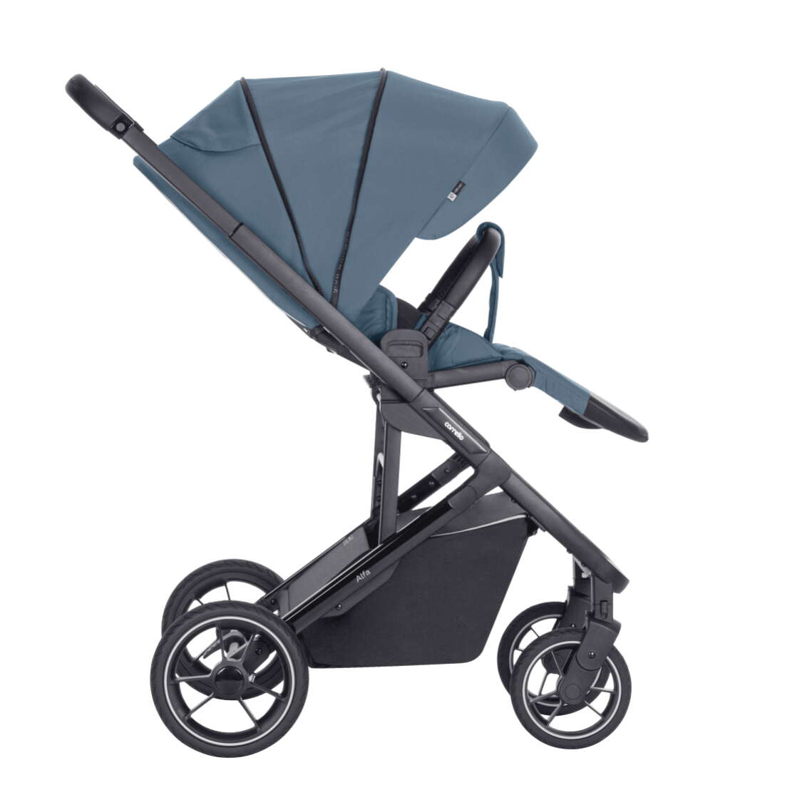 Прогулянкова коляска Carrello Alfa, блакитна з корзиною 