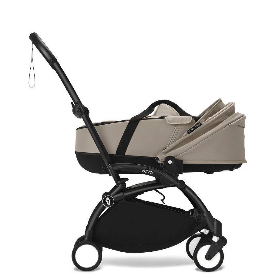 Коляска 2 в 1 Stokke YOYO Newborn Shell White, бежева люлька складена