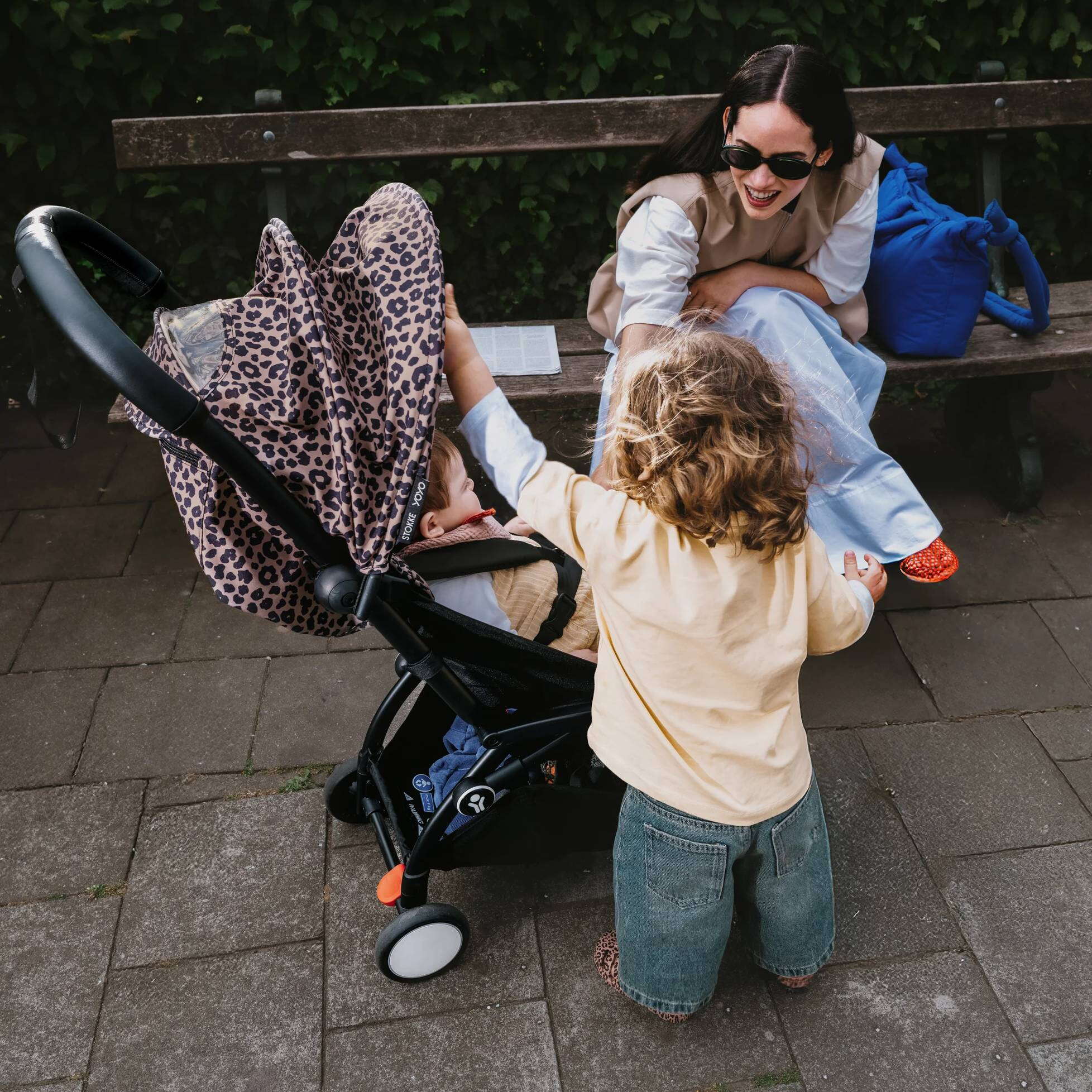 Коляска прогулянкова Stokke YOYO WILD Shell Black, леопард діти