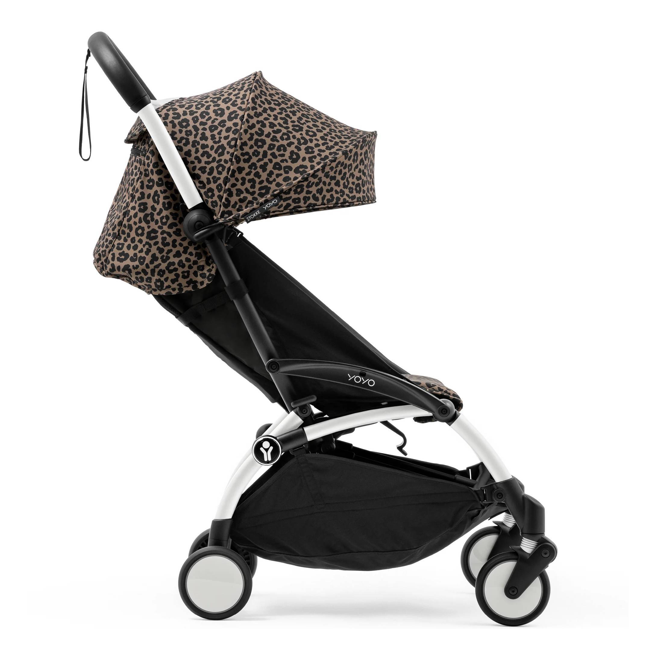 Коляска прогулянкова Stokke YOYO WILD Shell White, леопард бік