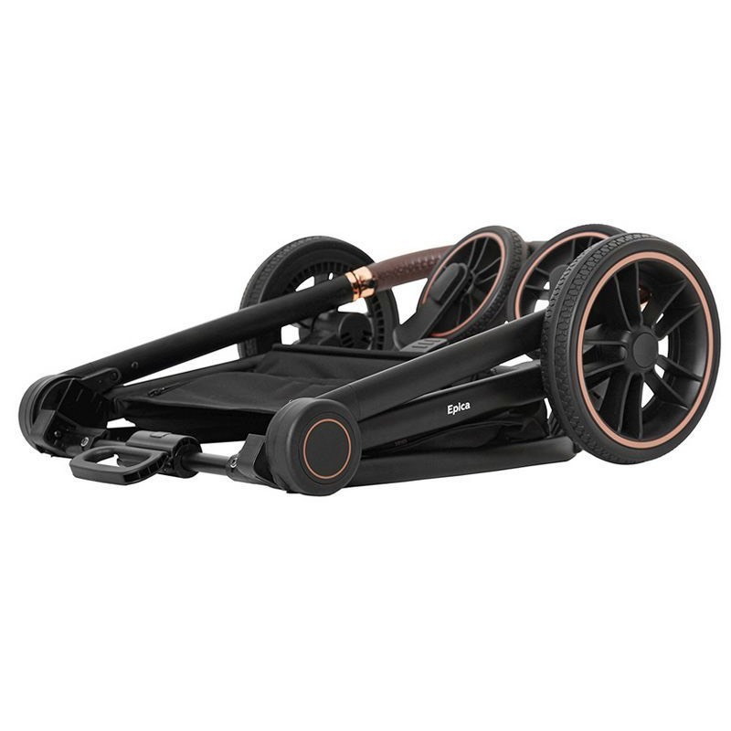 Коляска 2 в 1 Epica Carrello, бежевая сложенная